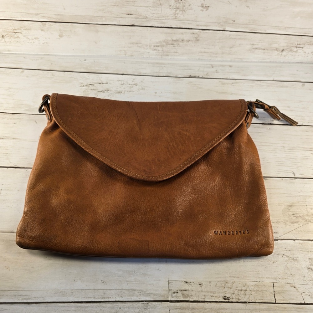 Wanderers Travel Co Tan Leather Bag Foldover Zip Top Brown